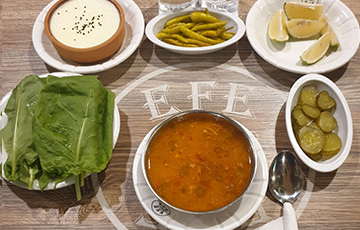 Tavuk Suyu Çorbası